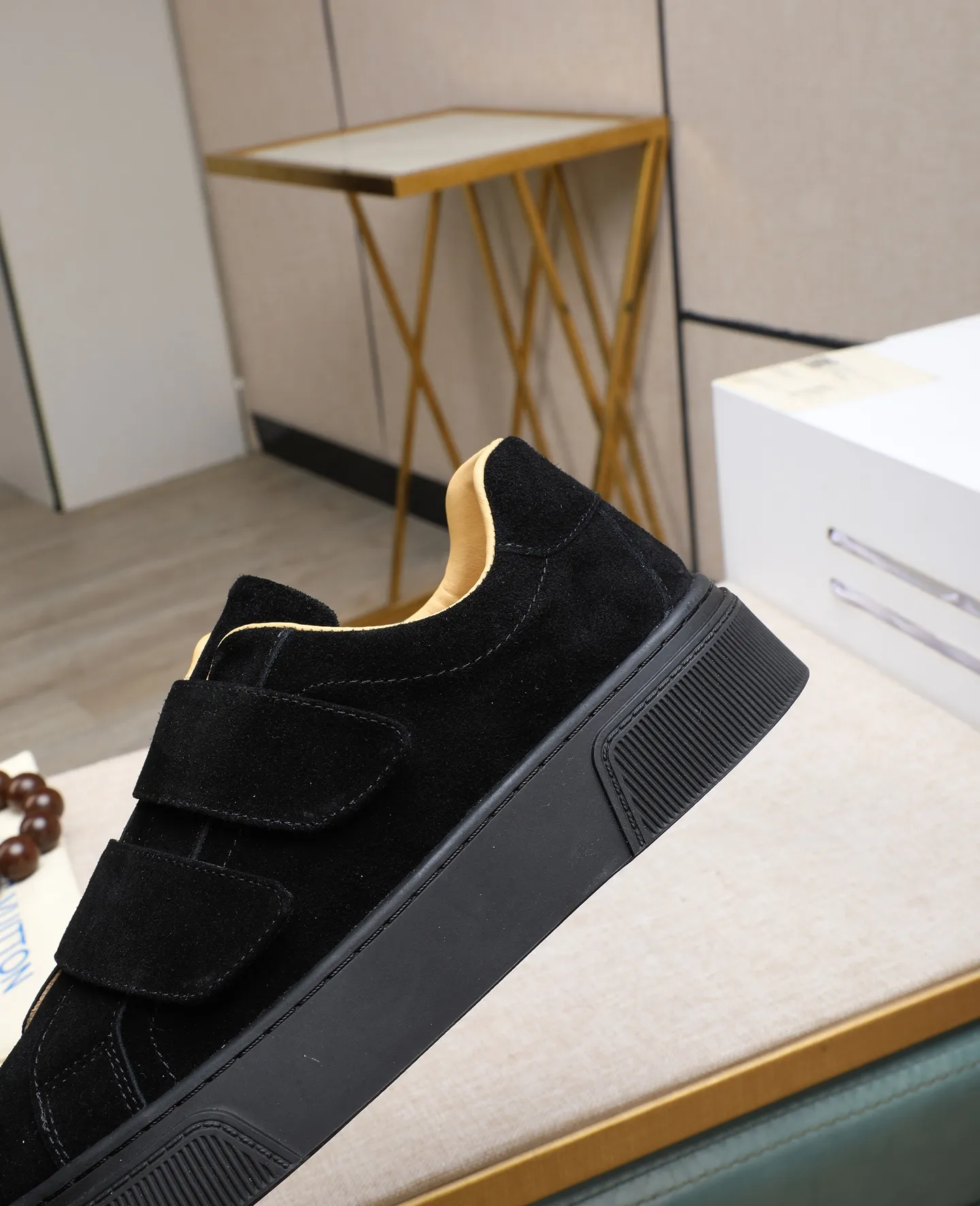 Men's shoes 💰460 [LV～] Men's casual shoes 2025z cabinet sales simultaneously 🔶Size: 38-44 #️⃣ 🔷3 colors🔜The upper is made of multi-material splicing➕cow leather lining, comfortable and breathable, sole: original comfortable and wear-resistant outsole, ⚠️real thing📱photographed🎬real thing is better📢📢📢